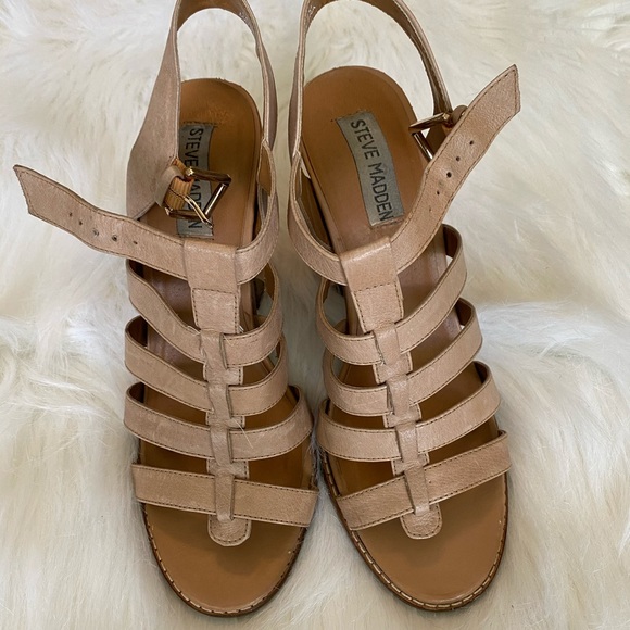 Strappy Steve Madden Heels - Picture 2 of 4
